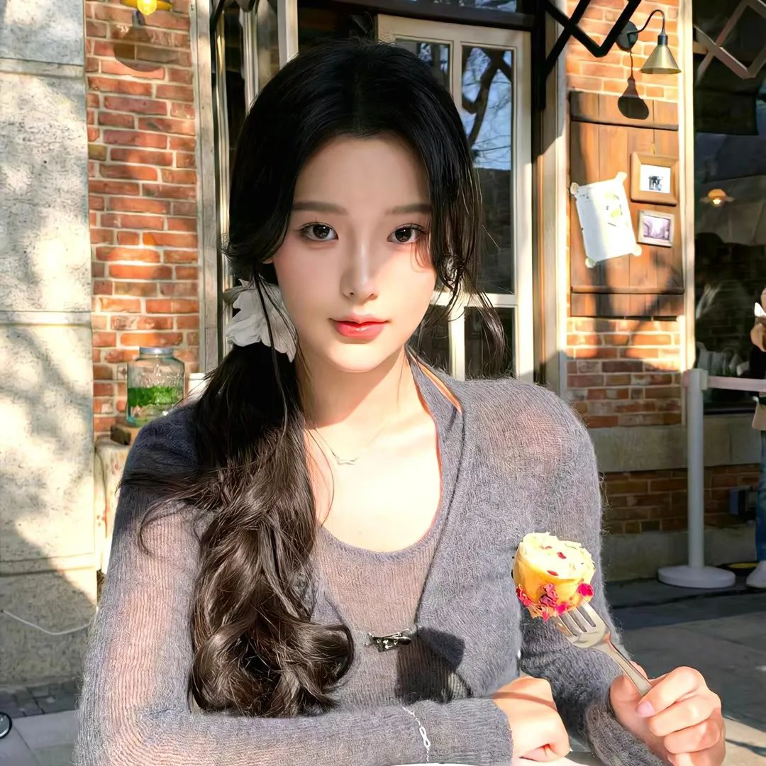 离婚后,霸总亲手撕了我的马甲